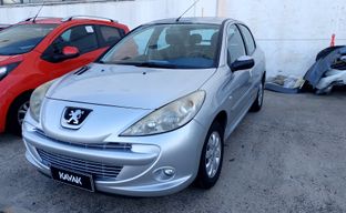 Peugeot • 207