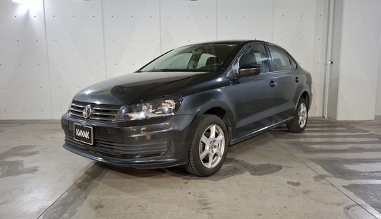 Volkswagen • Vento