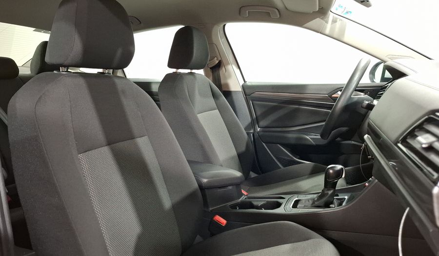 Volkswagen Jetta 1.4 COMFORTLINE AUTO Sedan 2019