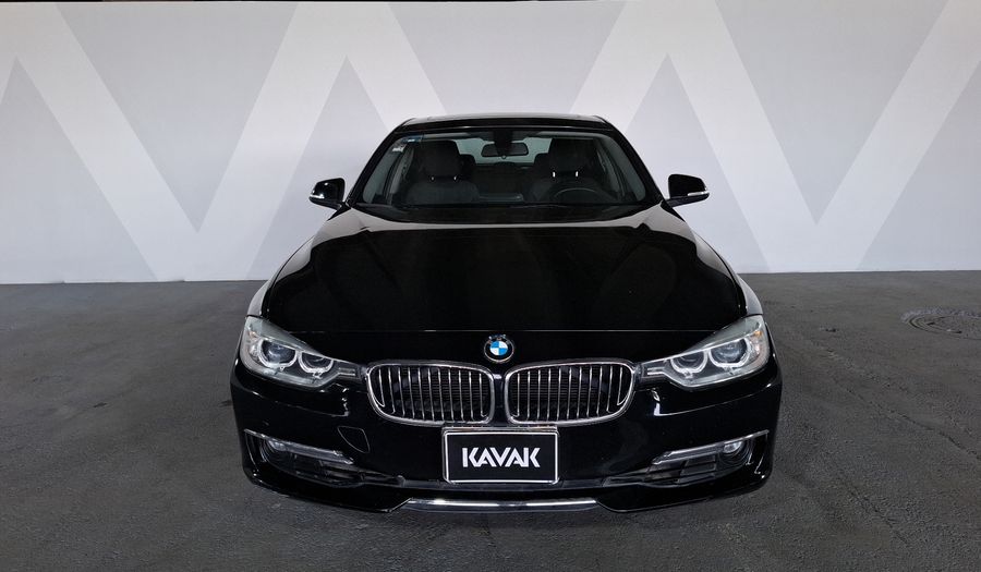 Bmw Serie 3 2.0 320IA LUXURY LINE Sedan 2015