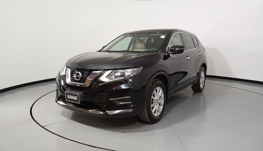 Nissan • X-Trail