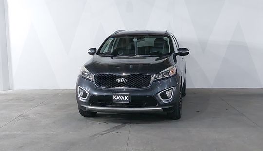 Kia • Sorento