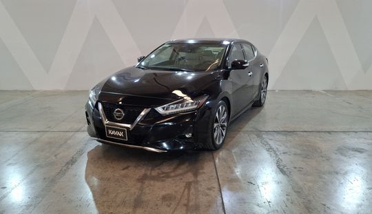 Nissan • Maxima