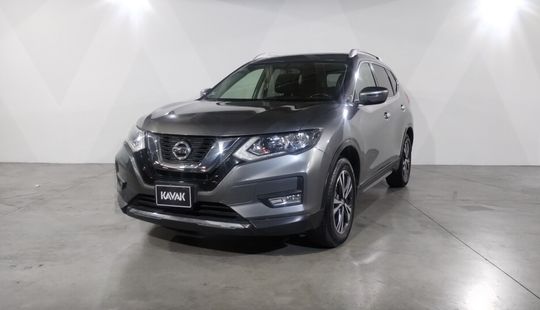 Nissan • X-Trail