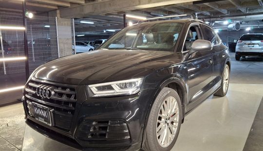 Audi • SQ5