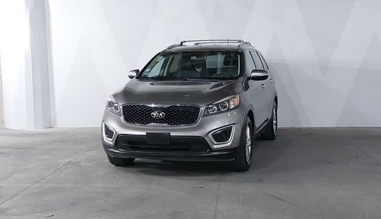 Kia • Sorento