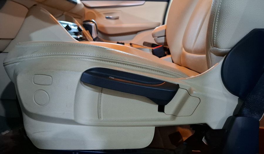 Bmw Serie 2 2.0 220I ACTIVE TOURER Minivan 2016