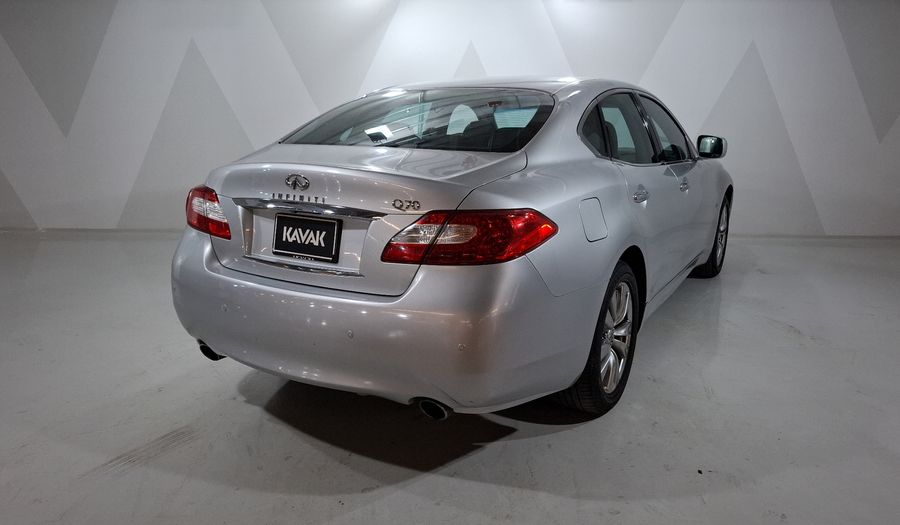 Infiniti Q70 3.7 SEDUCTION AT Sedan 2014