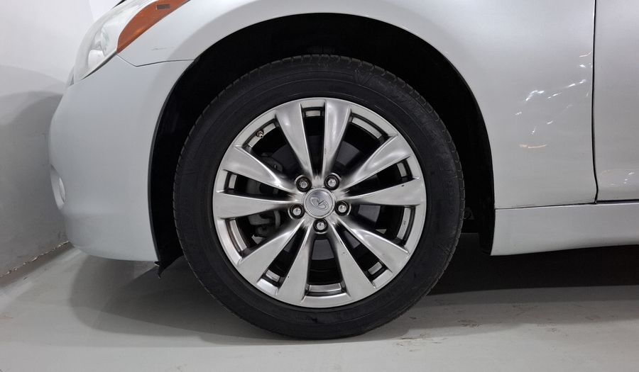 Infiniti Q70 3.7 SEDUCTION AT Sedan 2014