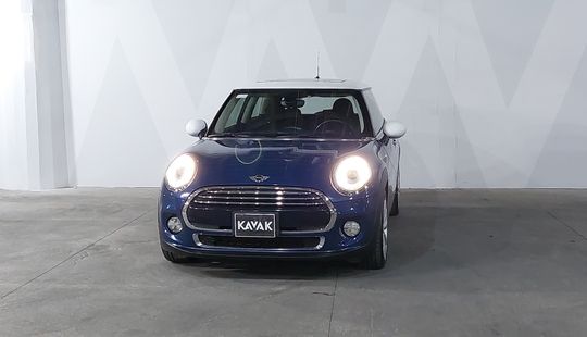 Mini • Cooper