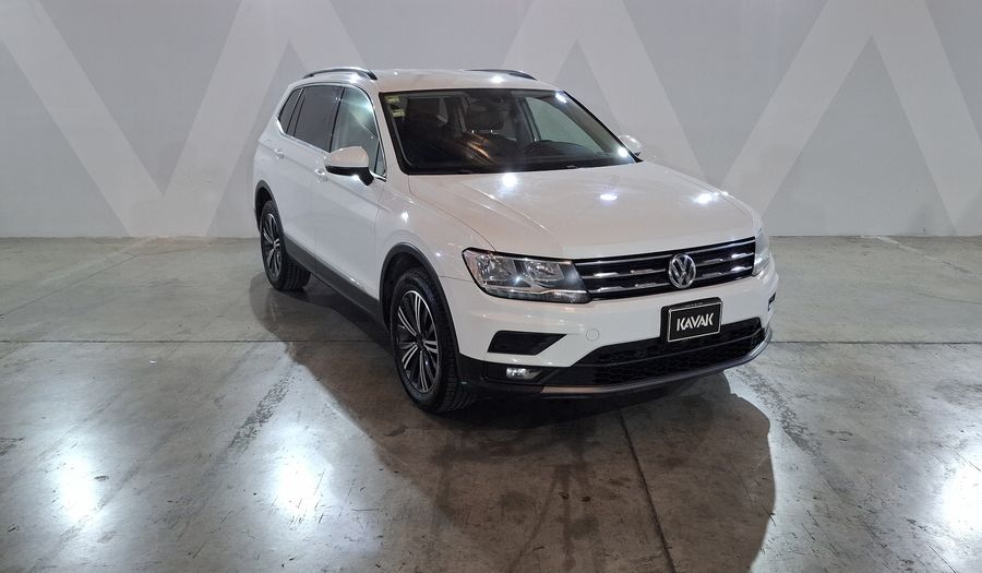 Volkswagen Tiguan 1.4 COMFORTLINE PIEL DCT Suv 2019