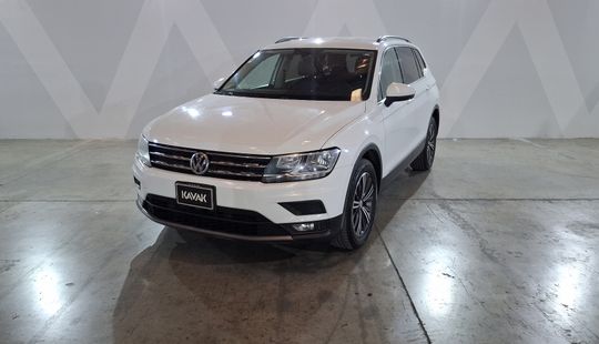 Volkswagen • Tiguan