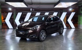 Peugeot • 208