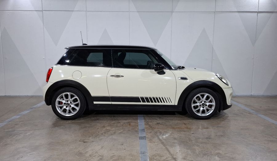 Mini Cooper 1.5 COOPER CHILI AT Hatchback 2016