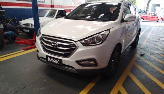 Hyundai ix35 MPFI GL-2017