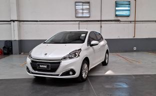 Peugeot • 208