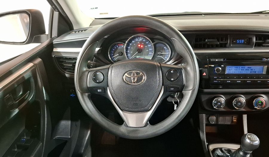 Toyota Corolla 1.8 BASE MT Sedan 2015