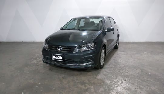 Volkswagen • Vento