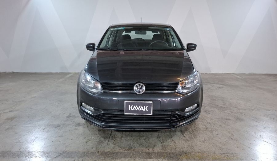 Volkswagen Polo 1.6 TIPTRONIC Hatchback 2015