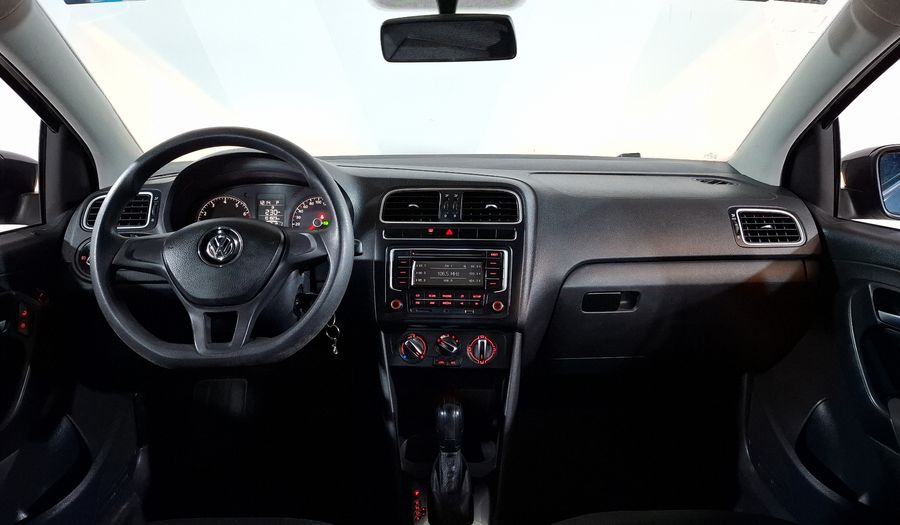 Volkswagen Polo 1.6 TIPTRONIC Hatchback 2015