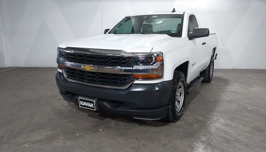 Chevrolet • Silverado 2500