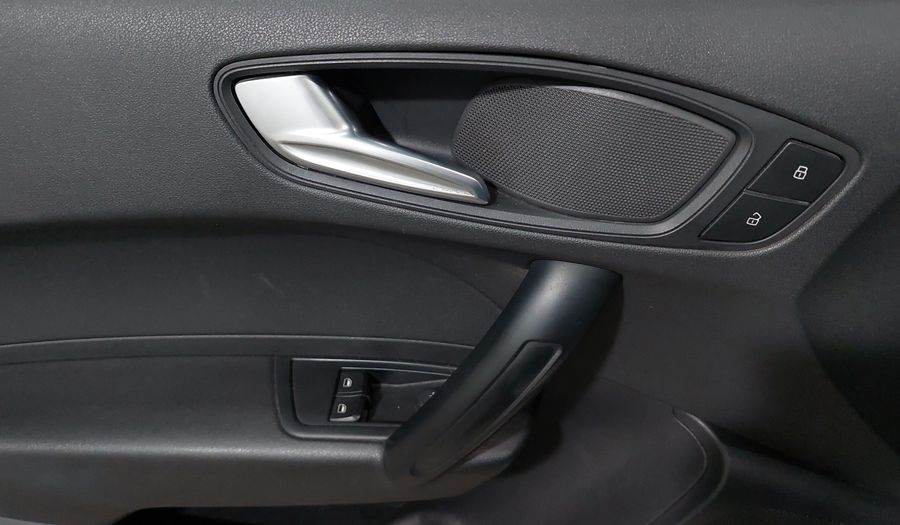 Audi A1 1.4 TFSI COOL S TRONIC Hatchback 2015