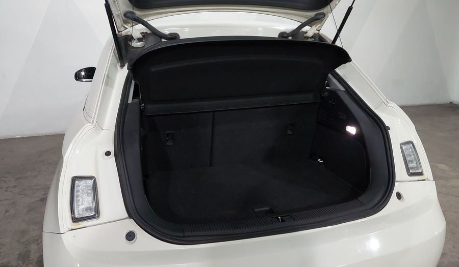 Audi A1 1.4 TFSI COOL S TRONIC Hatchback 2015