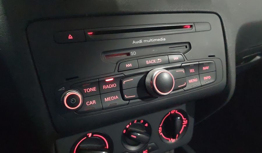 Audi A1 1.4 TFSI COOL S TRONIC Hatchback 2015