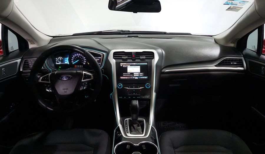 Ford Fusion 2.5 SE I4 NAV MR AT Sedan 2014