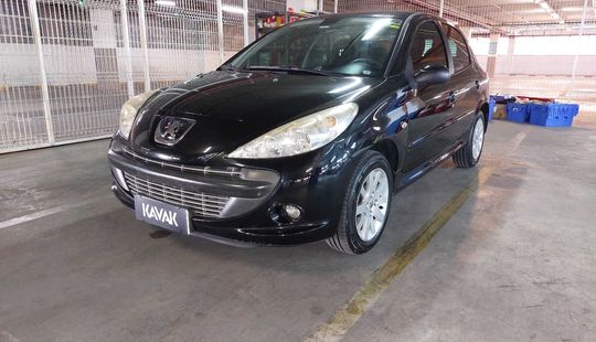 Peugeot 207 XS-2011