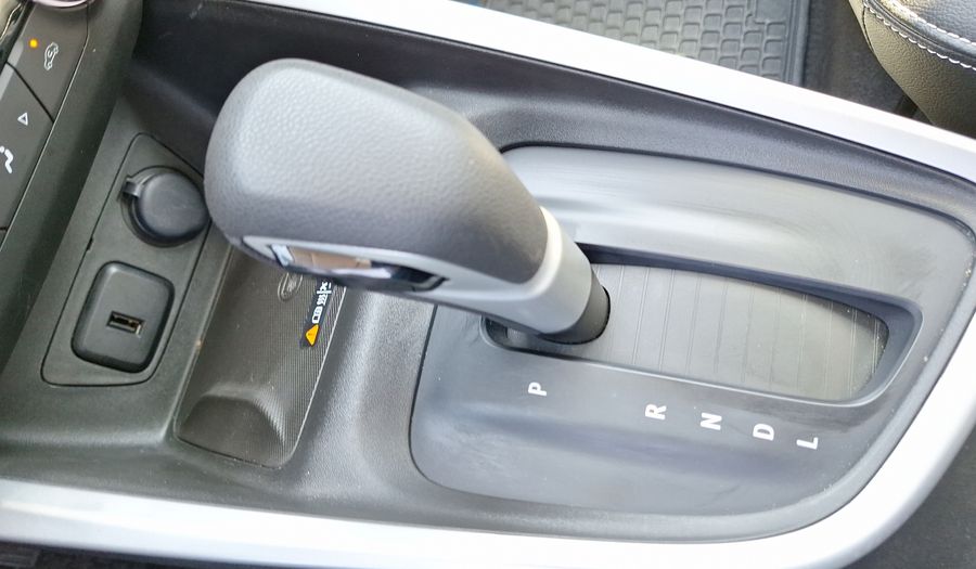 Chevrolet Onix 1.0 TURBO AUTO PREMIER P3 Sedan 2023