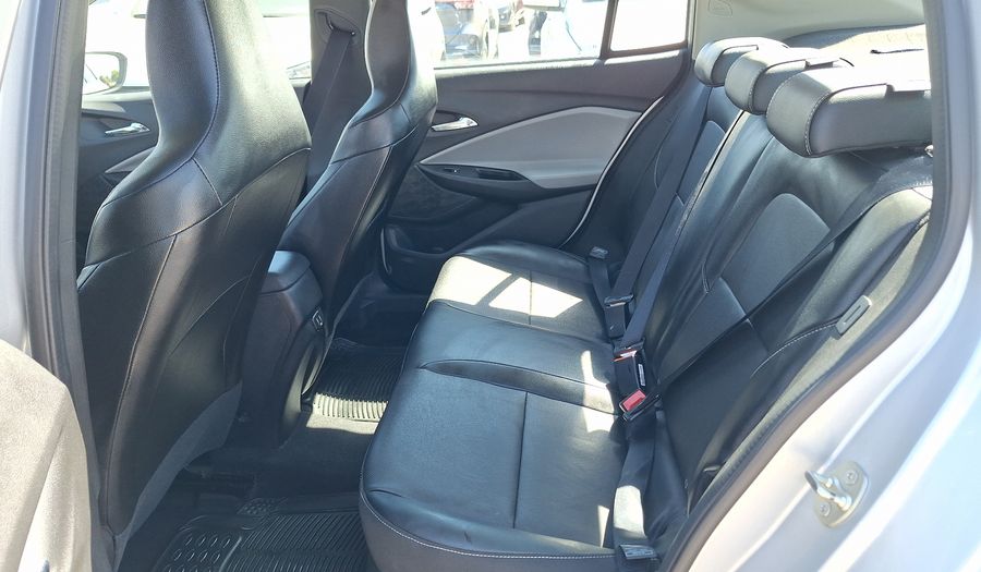 Chevrolet Onix 1.0 TURBO AUTO PREMIER P3 Sedan 2023