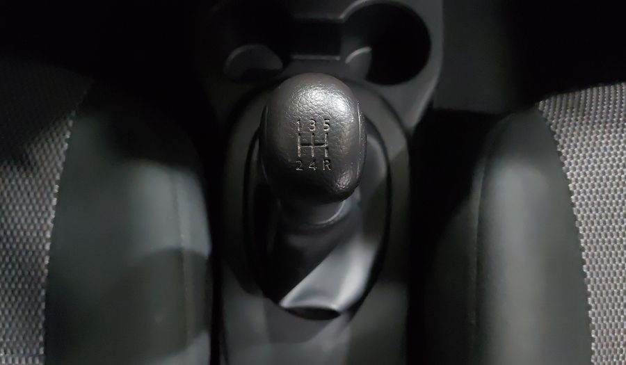 Nissan V-drive 1.6 V-DRIVE A/C Sedan 2021