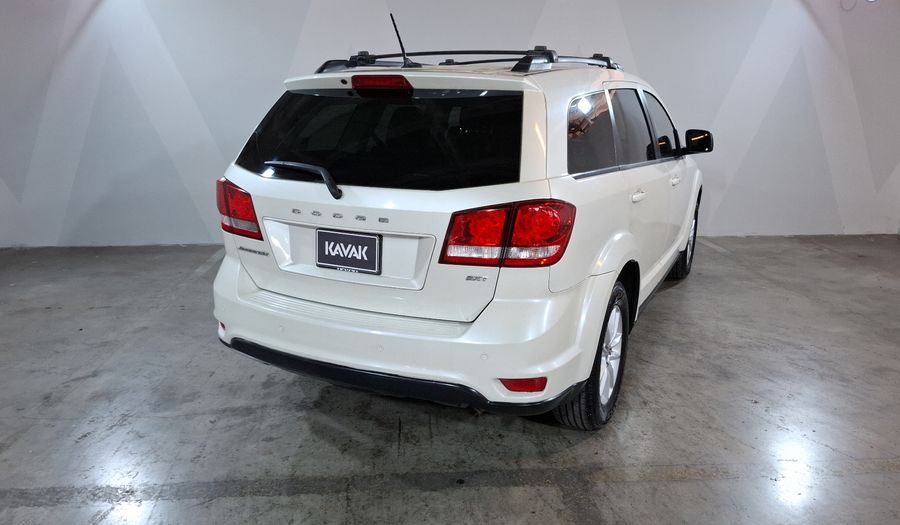 Dodge Journey 2.4 SXT+ 5 PASAJEROS Suv 2014