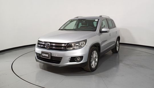 Volkswagen • Tiguan