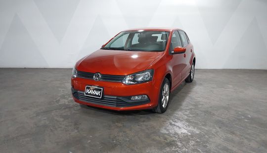 Volkswagen • Polo