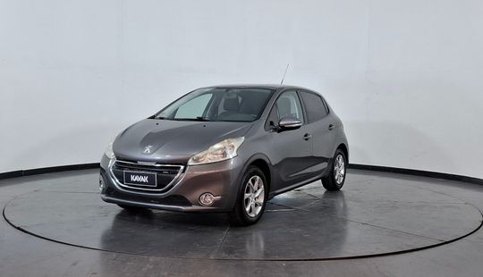 Peugeot 208 1.5 ALLURE MT-2013