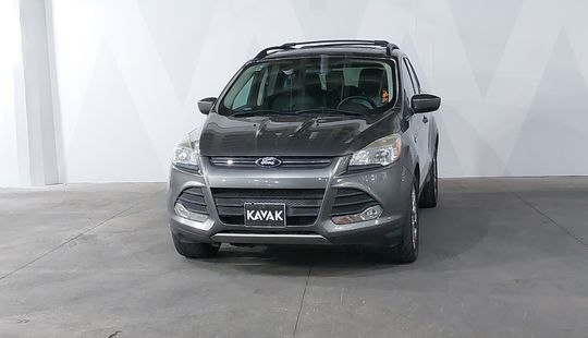 Ford • Escape