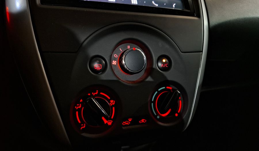 Nissan Versa 1.6 ADVANCE Sedan 2019