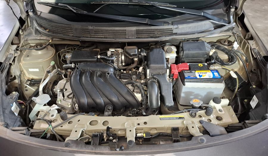 Nissan Versa 1.6 ADVANCE Sedan 2019