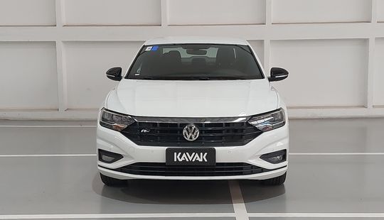 Volkswagen • Jetta