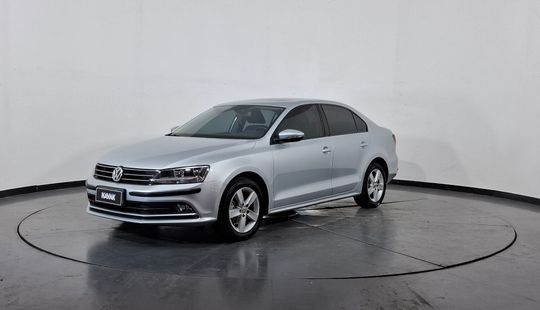 Volkswagen Vento 2.5 ADVANCE PLUS-2016