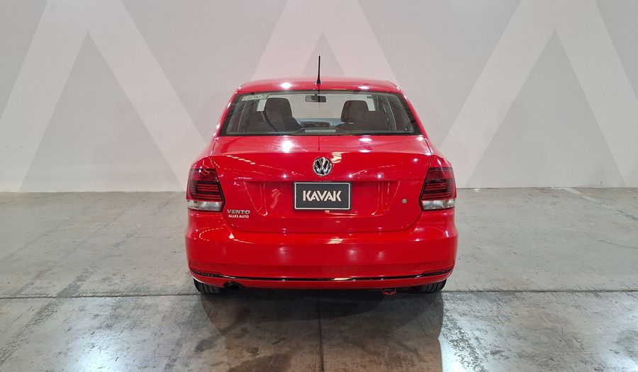 Volkswagen Vento 1.6 STARTLINE MT Sedan 2017