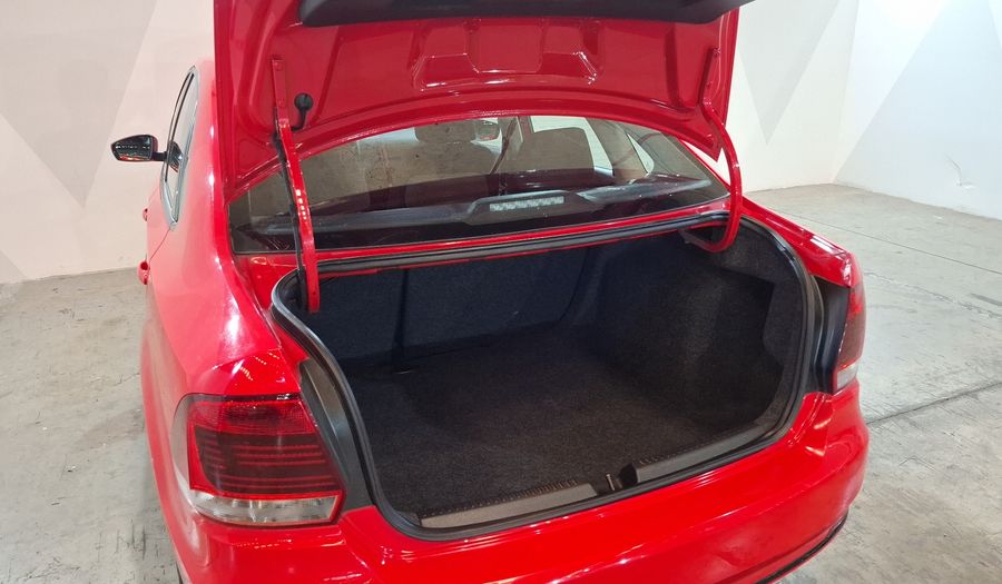 Volkswagen Vento 1.6 STARTLINE MT Sedan 2017