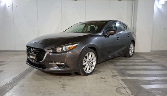 Mazda • Mazda 3