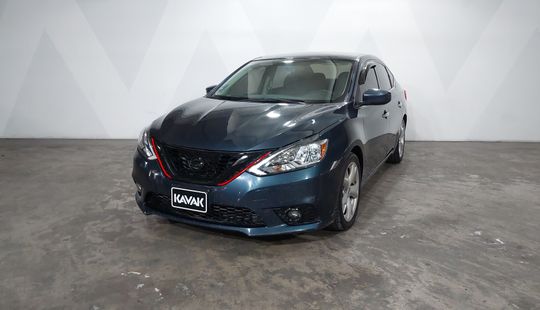 Nissan • Sentra