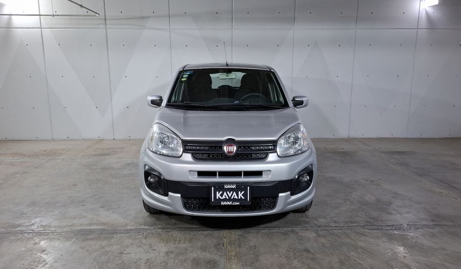 Fiat Uno 1.4 LIKE Hatchback 2017