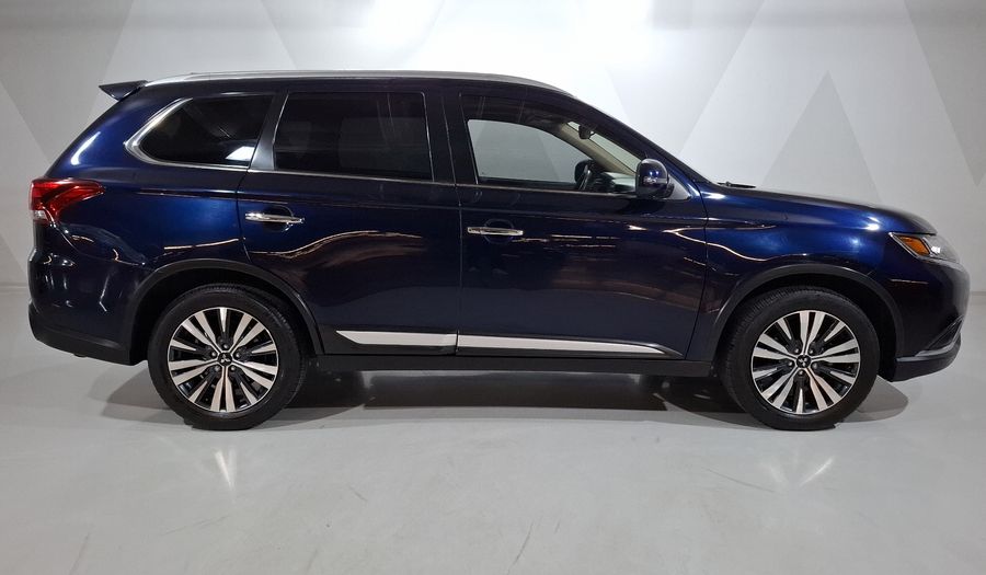 Mitsubishi Outlander 2.4 LIMITED CVT Suv 2020