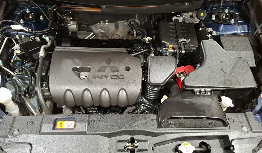 Mitsubishi Outlander 2.4 LIMITED CVT Suv 2020