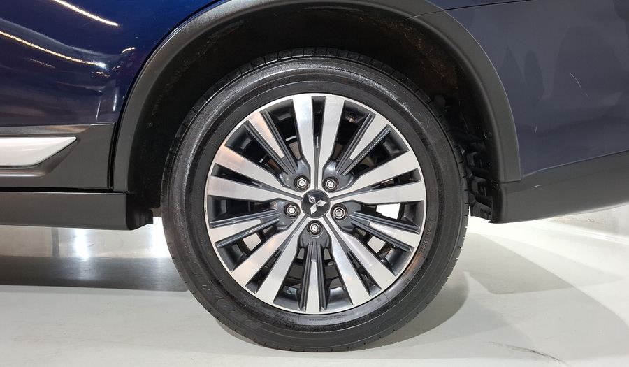 Mitsubishi Outlander 2.4 LIMITED CVT Suv 2020